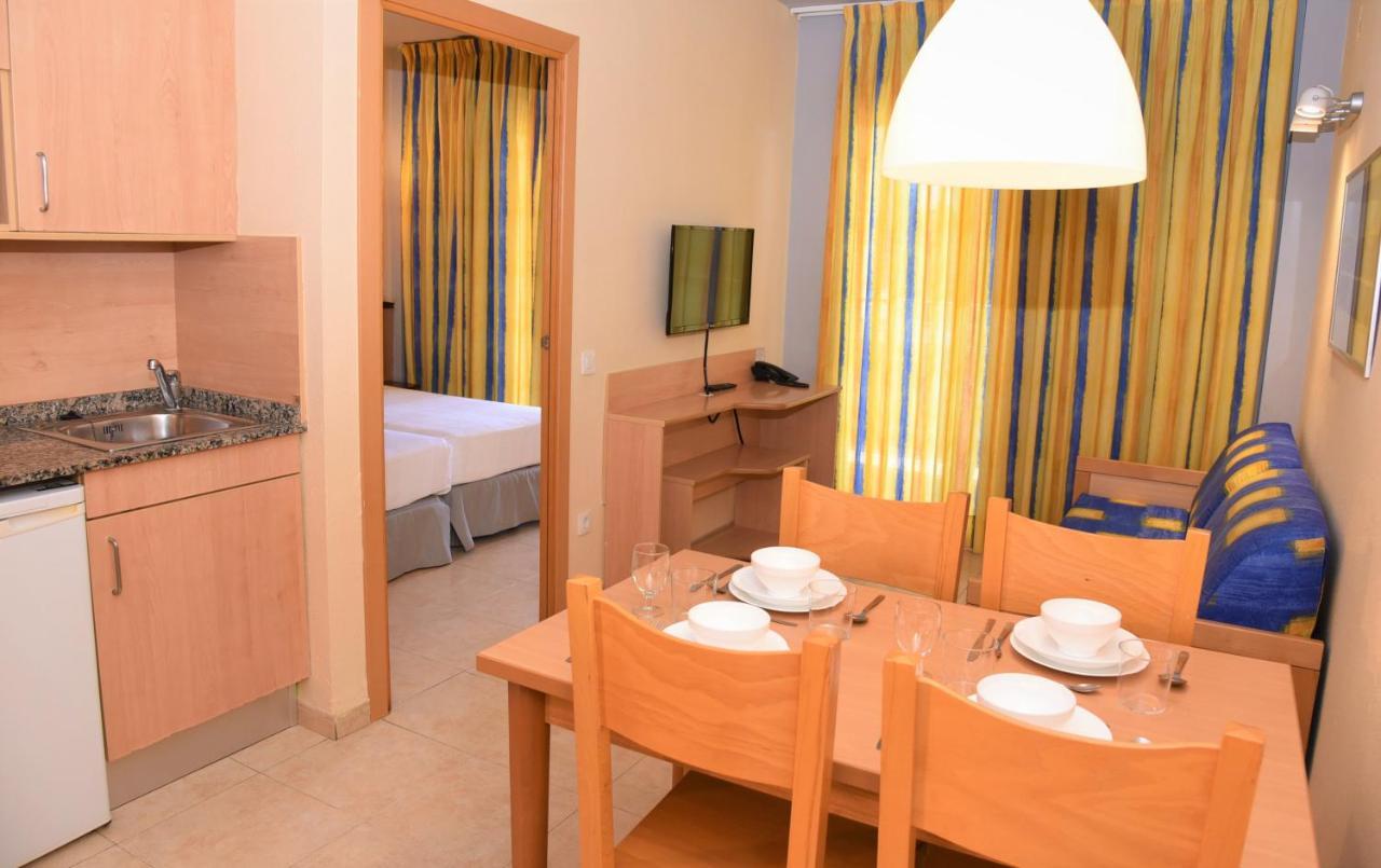 Aparthotel Sunclub Salou Kültér fotó
