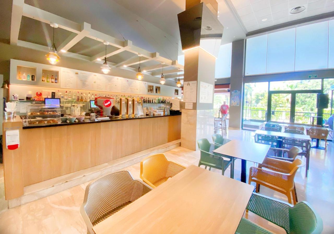 Aparthotel Sunclub Salou Kültér fotó