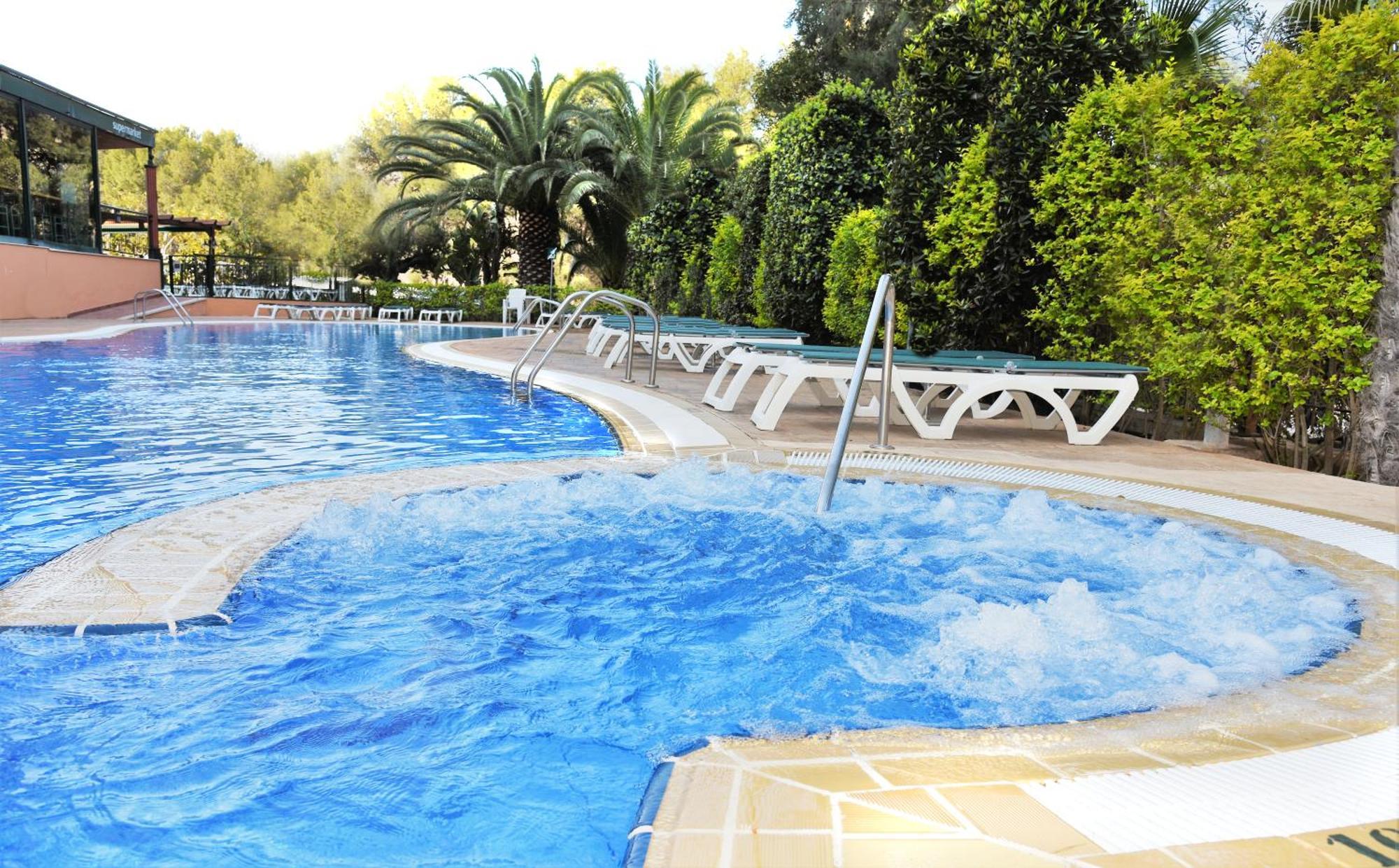 Aparthotel Sunclub Salou Kültér fotó